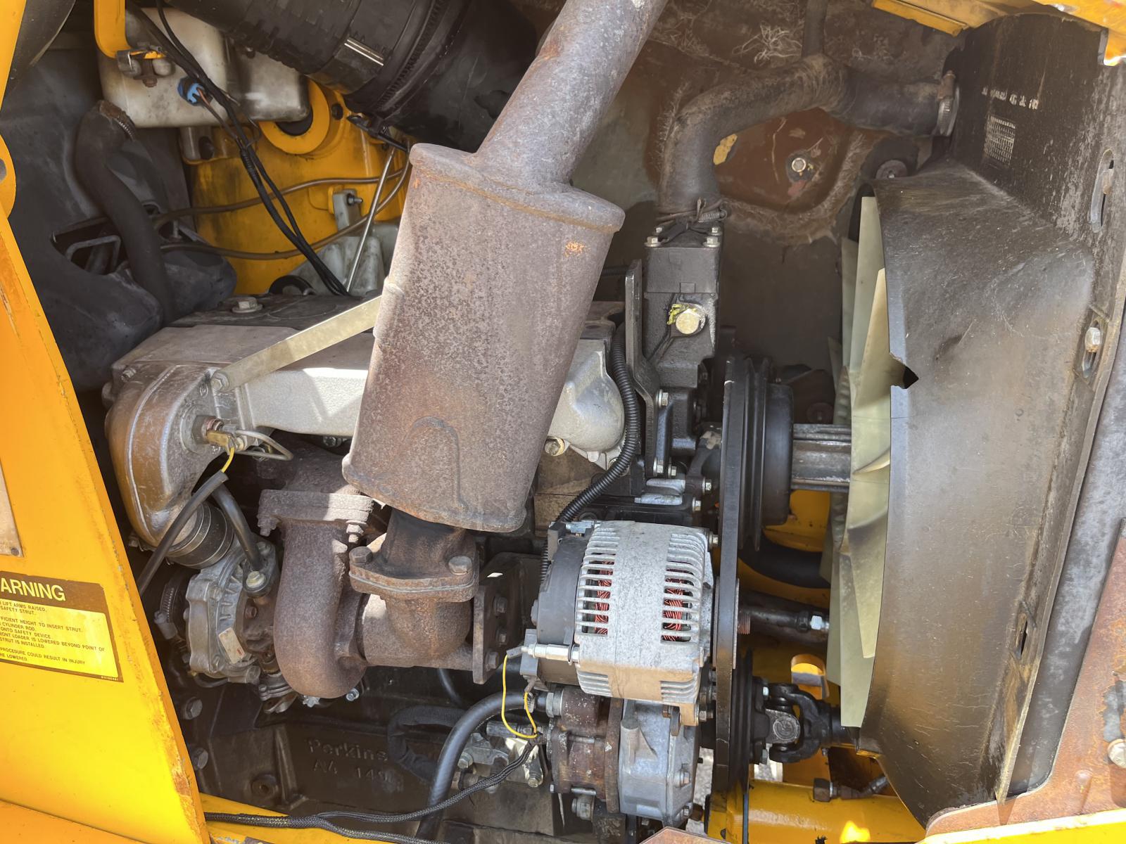 ./imagenes/INVOICE/2019/15507/JCB 214 SERIES 3 (18).JPG